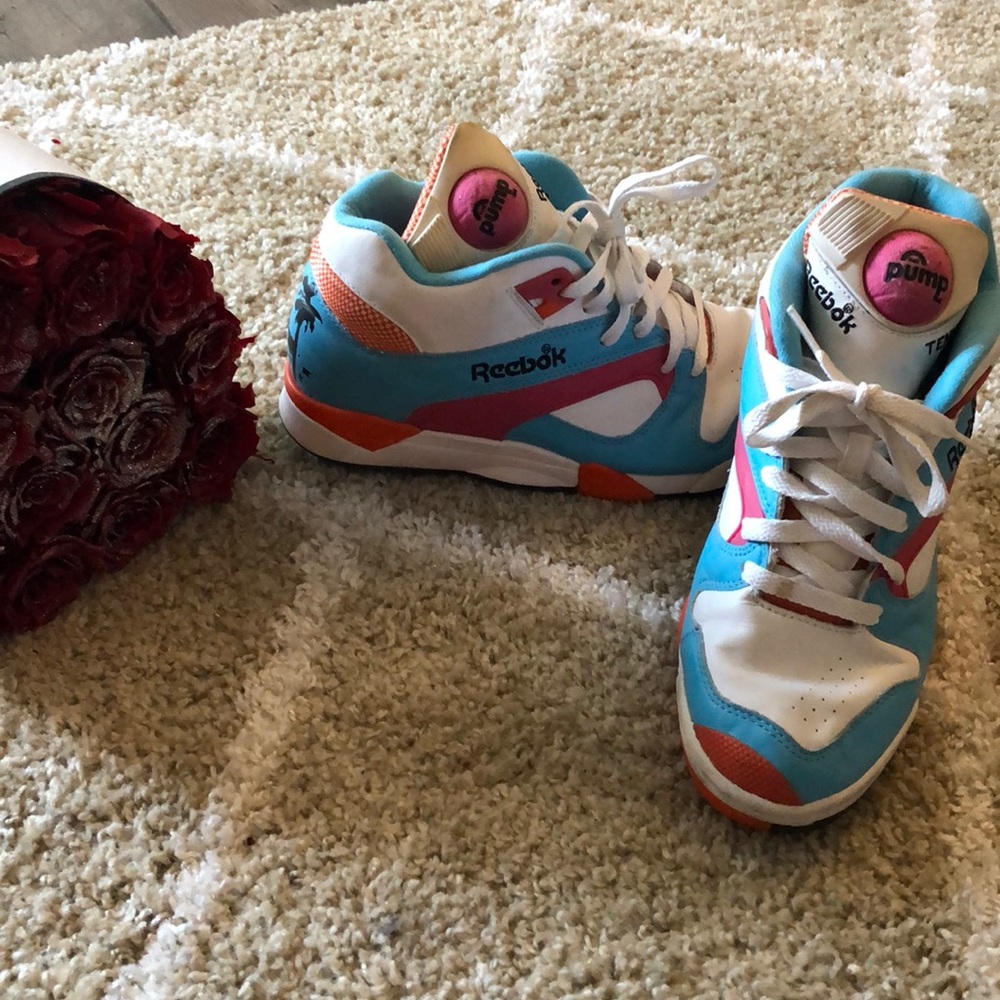 Reebok pump sneakers